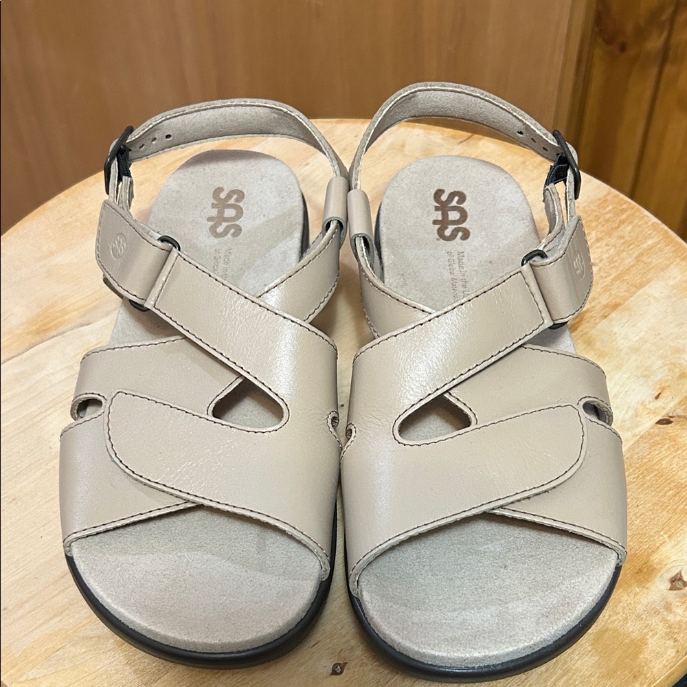SAS Beige Leather Comfort Sandals